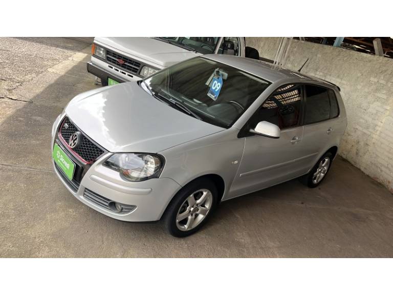 VOLKSWAGEN - POLO - 2008/2009 - Prata - R$ 47.900,00