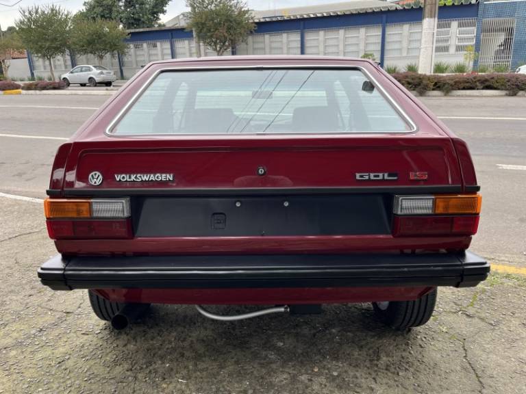 VOLKSWAGEN - GOL - 1986/1986 - Vermelha - R$ 36.900,00
