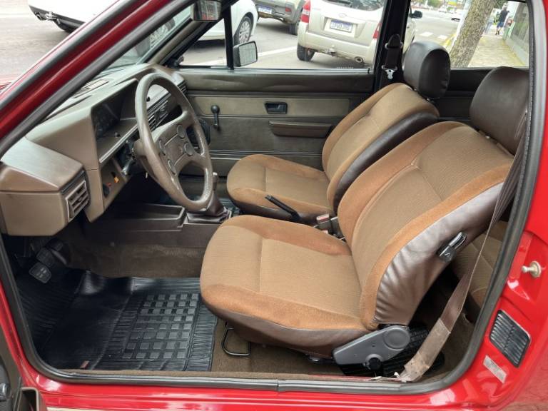 VOLKSWAGEN - GOL - 1986/1986 - Vermelha - R$ 36.900,00
