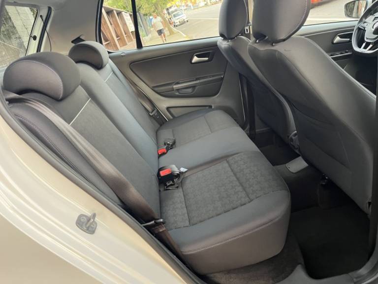 VOLKSWAGEN - FOX - 2016/2016 - Branca - R$ 55.000,00
