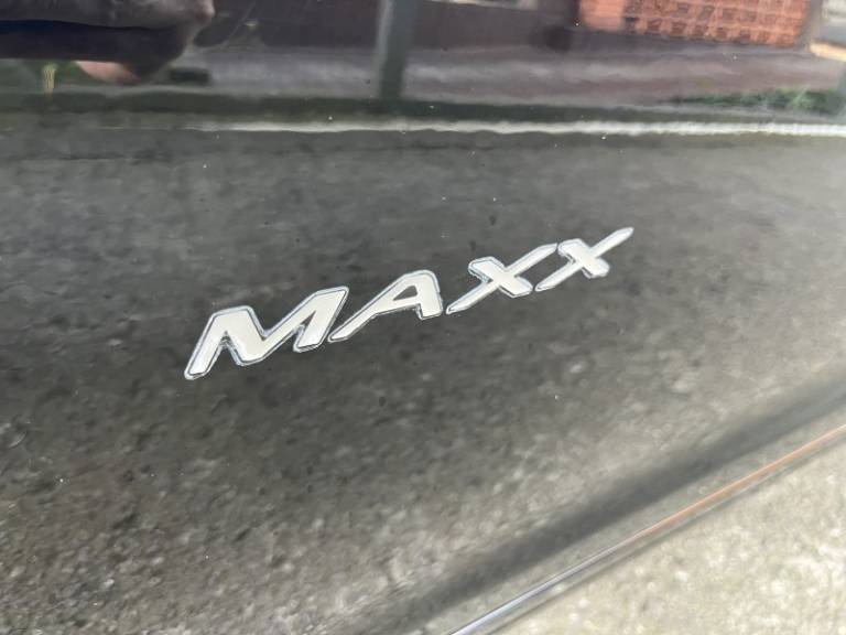 CHEVROLET - PRISMA - 2009/2010 - Preta - R$ 33.000,00