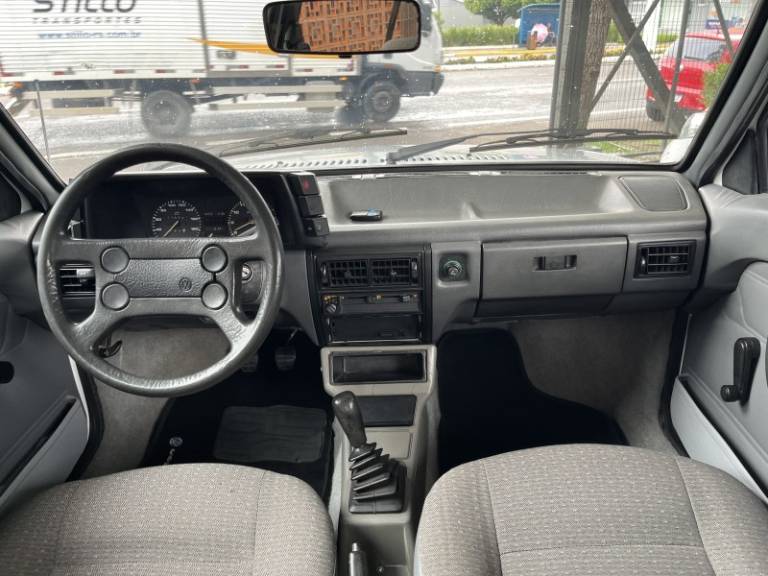 VOLKSWAGEN - VOYAGE - 1995/1995 - Branca - R$ 45.000,00