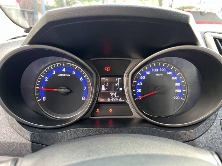 HYUNDAI - HB20S - 2019/2019 - Branca - R$ 59.900,00