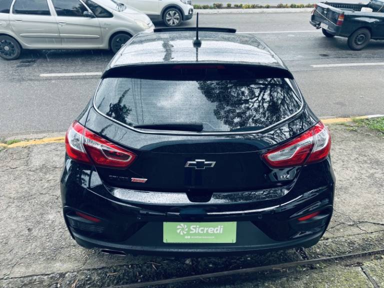 CHEVROLET - CRUZE - 2018/2019 - Preta - R$ 109.000,00