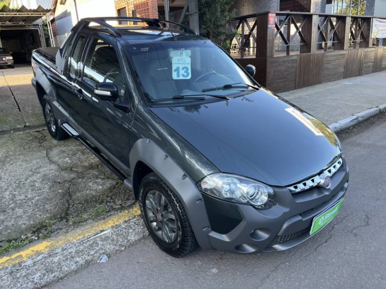 FIAT - STRADA - 2013/2013 - Cinza - R$ 59.900,00