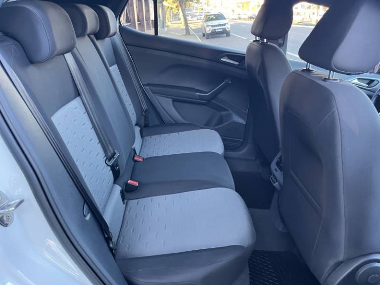 VOLKSWAGEN - T-CROSS - 2019/2020 - Branca - R$ 103.900,00