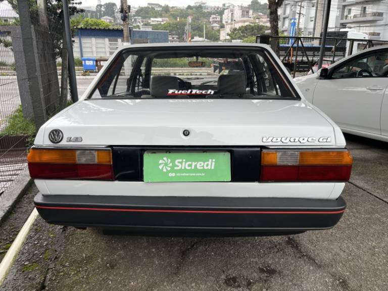 VOLKSWAGEN - VOYAGE - 1995/1995 - Branca - R$ 45.000,00