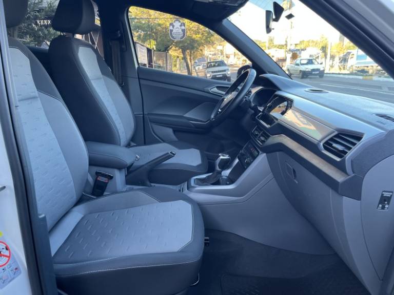 VOLKSWAGEN - T-CROSS - 2019/2020 - Branca - R$ 103.900,00