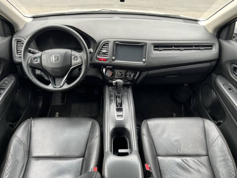 HONDA - HR-V - 2015/2016 - Prata - R$ 86.900,00