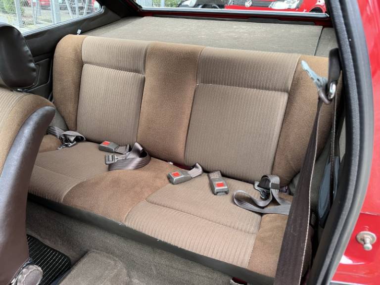 VOLKSWAGEN - GOL - 1986/1986 - Vermelha - R$ 36.900,00