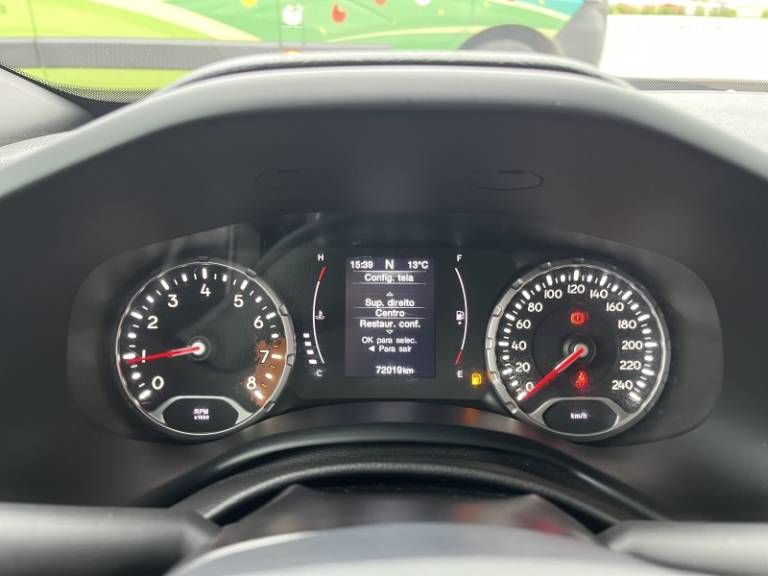 JEEP - RENEGADE - 2018/2019 - Vermelha - R$ 79.900,00