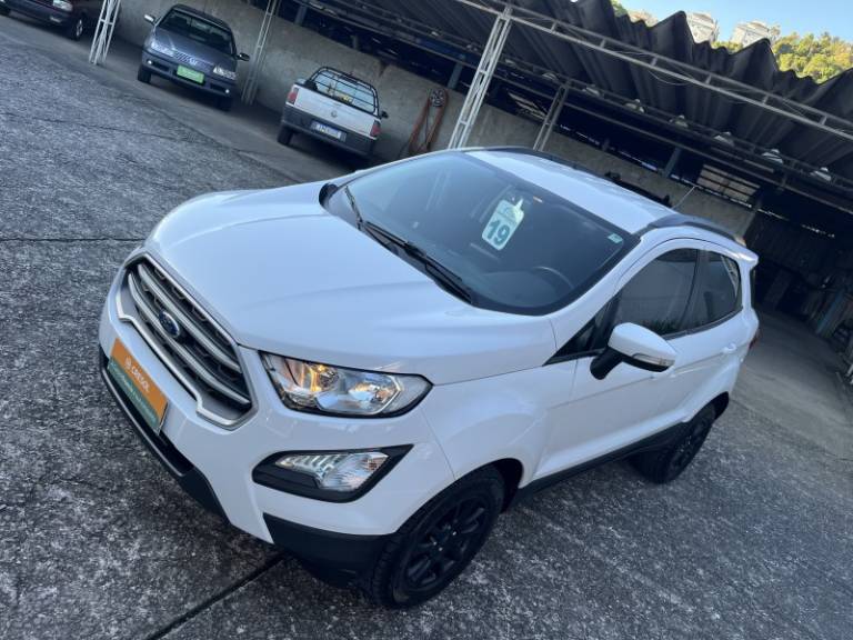 FORD - ECOSPORT - 2019/2019 - Branca - R$ 75.000,00