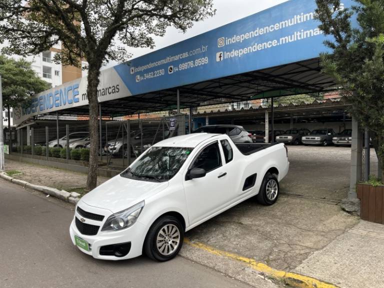 CHEVROLET - MONTANA - 2013/2013 - Branca - R$ 41.900,00