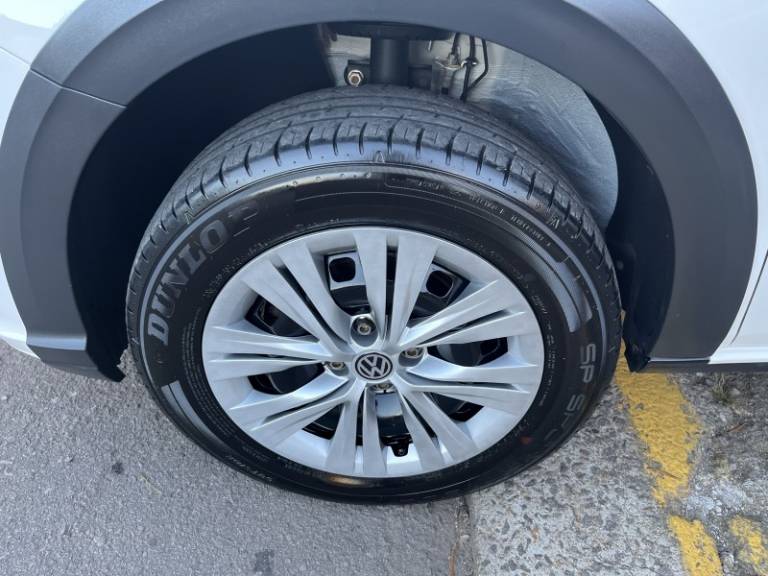 VOLKSWAGEN - SAVEIRO - 2021/2021 - Branca - R$ 71.900,00